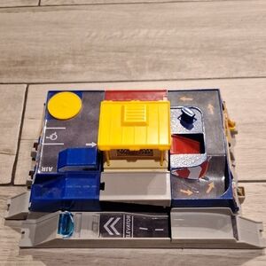 🐬Driven By Battat Toy Parking Garage